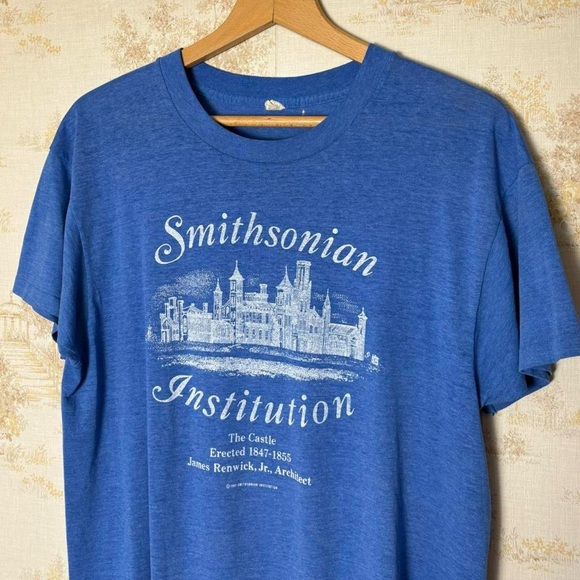 Vintage Other - Vintage 80s Smithsonian Institution The Castle blue Washington D.C. museum tee